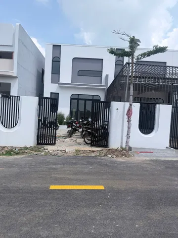 Bán Nhà riêng 150m2 có sẵn 100 m2 thổ cư giá 1000 triệu tại Xã Nghĩa Thành Huyện Châu Đức Bà Rịa - Vũng Tàu