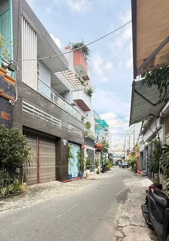 Bán Nhà riêng 64m2 có sẵn 56 m2 thổ cư giá 6.9 tỷ tại Đường Lũy Bán Bích Phường Phú Thọ Hòa Quận Tân Phú TP. Hồ Chí Minh
