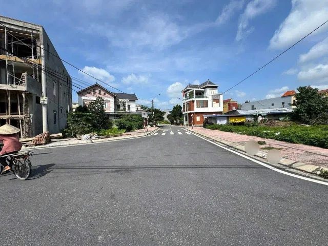 BÁN ĐẤT TUYẾN 2 CHUNG CƯ LƯƠNG QUÁN – NAM SƠN, AN DƯƠNG  136,5M² – GIÁ CHỈ 3,85 TỶ LH 0979087664