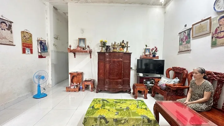 NHÀ HẺM XE HƠI – GẦN CHỢ THỚI TỨ – CHỈ 3,2 TỶ -- SHR 💥(111.7F8)