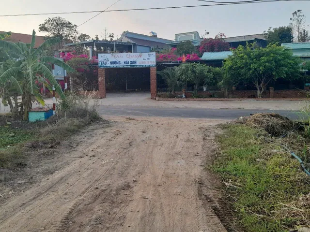 Bán gần 2.000m2 Đất quy hoạch Đất ở .
Ngãi giao Hòa Bình. Giá tốt