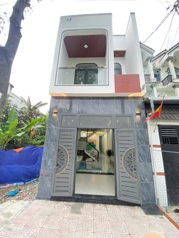 Nhà lầu mới hoàn thiện xong gần phường Tân Phong cần bán gấp