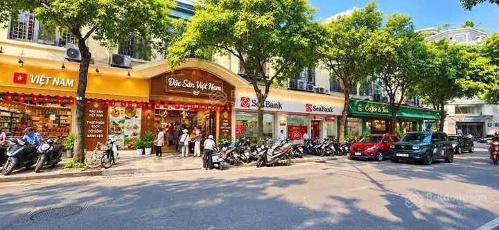 Cho thuê nhà mặt phố Trung Hòa, Cầu Giấy, Hà Nội