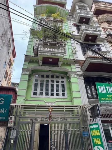 Bán Nhà riêng 47m2 có sẵn 47 m2 thổ cư giá 20 tỷ tại Phường Định Công Quận Hoàng Mai Hà Nội