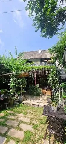 Cho thuê Biệt Thự Sân Vườn 350m2 giá 50 triệu tại Đường Tứ Liên Phường Tứ Liên Quận Tây Hồ Hà Nội