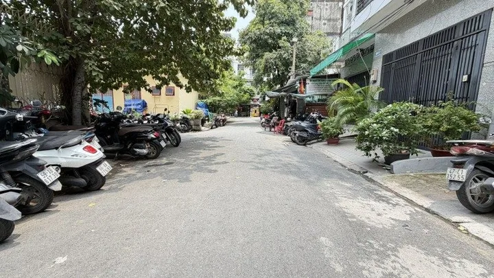 Bán nhà sổ A4 mặt tiền Võ Oanh, P.25, Bình Thạnh, 8.6x16.5m, cấp 4, chỉ 28 tỷ
