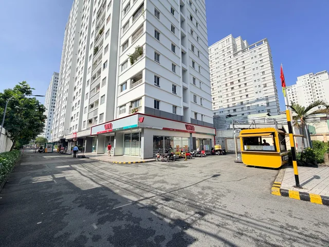 Bán Căn hộ chung cư Lotus Garden 2PN 73m2 giá 3.68 tỷ tại Đường Trịnh Đình Thảo Phường Hòa Thạnh Quận Tân Phú TP. Hồ Chí Minh