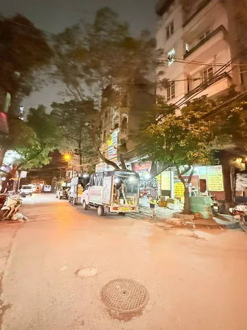 Bán Nhà Kim Đồng. Hoàng Mai. Lô Góc. Ô Tô. DT 60m2. MT 5m. 6 Tầng. Giá 26.8 Tỷ.