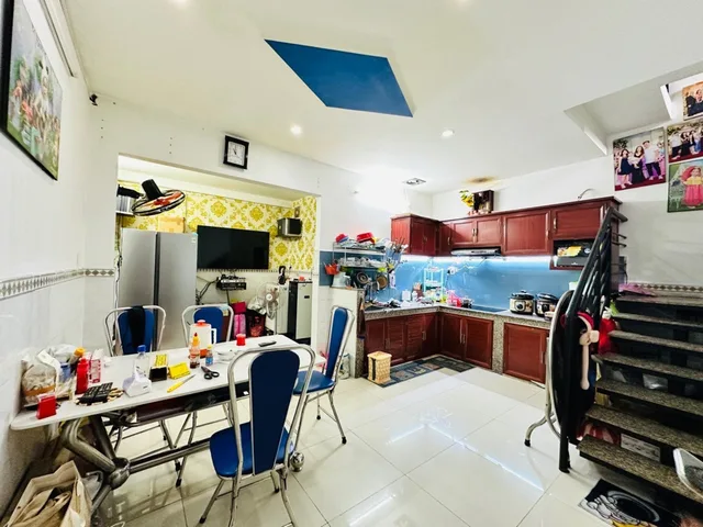 Продаётся дом, 82 м², Quận 12