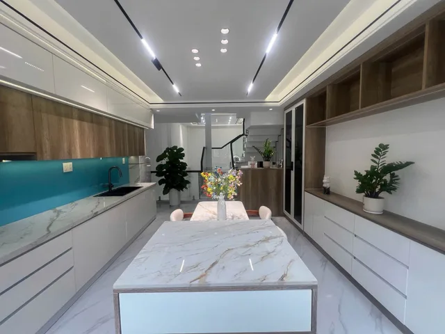 NHÀ MỚI ĐẸP LÊ VĂN QUỚI – FULL NỘI THẤT CAO CẤP – KC 5 TẦNG – 57M² – NHỈNH 8 TỶ
