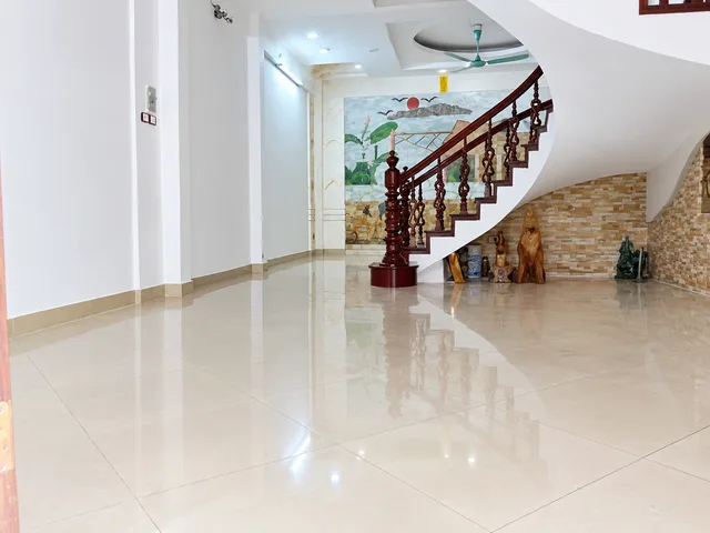 Cho thuê nhà ngõ 69 TRẦN QUỐC HOÀN, Cầu Giấy. 20 triệu/tháng. Ưu tiên: Văn phòng, Công ty, Trung tâm Đào Tạo