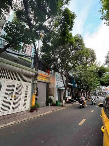 Продаётся дом, 100 м², Tân Phú