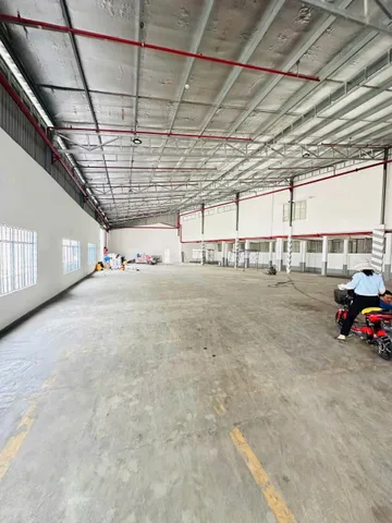 Cho thuê Kho, nhà xưởng 1000m2 giá 112 triệu tại đường Phạm Văn Đồng Phường Linh Tây Quận Thủ Đức TP. Hồ Chí Minh