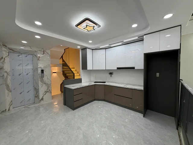CỰC VIP VÀ HIẾM - VỊ TRÍ VÀNG - BÙI THỊ XUÂN - NỘI THẤT HOÀN TOÀN MỚI - THANG MÁY
