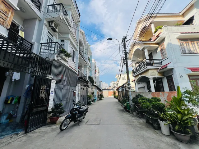 Đất HXH Đường 339 Phước Long B_Quận 9_Ngang 8M Bề Thế _Hợp Xây CHDV
