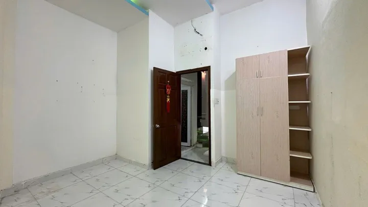 Продаётся дом, 3 спальни, 84 м², Quận 12