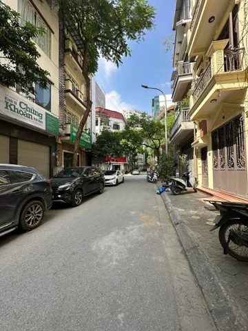 Cho thuê nhà riêng đường Trung Yên 11, phường Yên Hòa, Hà Nội