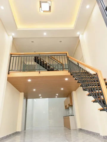 CHÍNH CHỦ ĐANG Ở TẠI TRƯỜNG SA, PHÚ NHUẬN, 61M2 / 6T.X, HẺM VF3 CÁCH MẶT TIỀN 40M THÔNG HXH SÁT BÊN