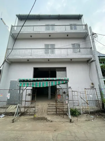 Продаётся недвижимость, 132 м², Bình Tân