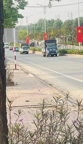 Bán Đất mt kinh doanh Nguyễn Chí Thanh-Tân an cũ 194.8m2 có sẵn 110 m2 thổ cư giá 3.4 tỷ tại Đường Nguyễn Chí Thanh Phường Tân An Thành phố Thủ Dầu Một Bình Dương