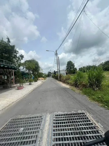 Bán Đất xây biệt thự nhà vườn mt Dx019 Phú Mỹ 339m2 có sẵn 100 m2 thổ cư giá 6 tỷ tại Phường Phú Mỹ Thành phố Thủ Dầu Một Bình Dương.