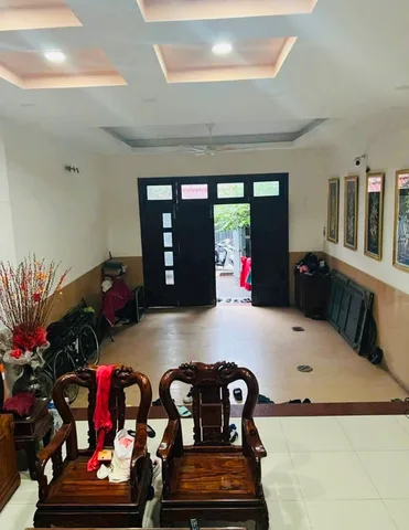 Chính chủ hạ 200tr Nhà 3 tầng 5x23 Khu nam long trần trọng cung