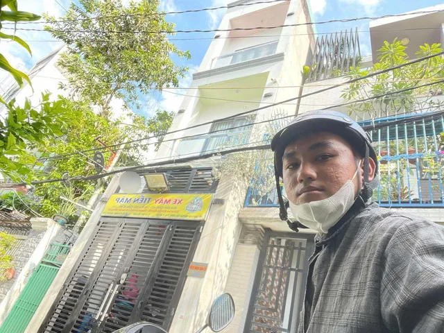 Bán Nhà Ngay Khu CityLand - 33m2 - 4 Tầng - Hxh Đỗ Cửa - Giá 4.19Tỷ