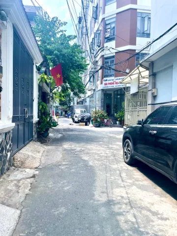 Bán Nhà 4 Tầng đường Nguyễn Hiến Lê  Tân Bình