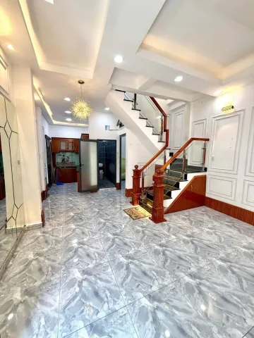 🏡 BÁN NHÀ ĐẸP 2 TẦNG ĐƯỜNG BÌNH ĐÔNG, QUẬN 8 – HẺM XE HƠI ĐỖ CỬA