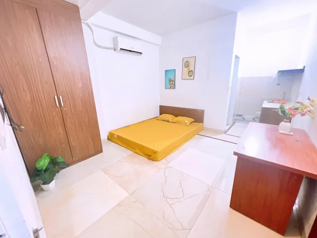 Cho thuê Ccmn thoáng giá rẻ ngõ 79 Cầu Giấy, Hà Nội