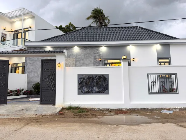 Bán Nhà riêng 161m2 có sẵn 75 m2 thổ cư giá 2.19 tỷ tại Võ Kiện Xã Diên An Huyện Diên Khánh Khánh Hòa