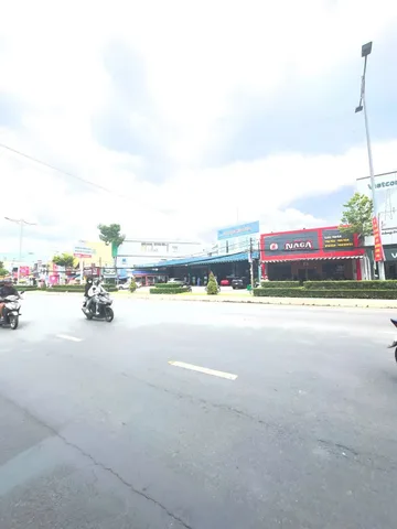 👉120 triệu - CHO THUÊ MẶT BẰNG QUÁN 399,2m2 NGANG 12m MẶT TIỀN ĐƯỜNG 3/2 - ĐỐI DIỆN Cổng A ĐHCT