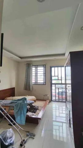 KINH DƯƠNG VƯƠNG 70M2 4 TẦNG SÂN THƯỢNG 5PN Ô TÔ NGỦ NHÀ 5.9 TỶ
