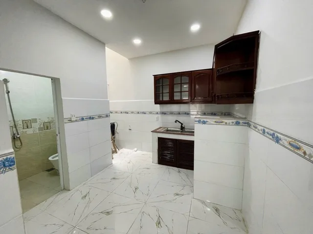 - Tiện ích xung quanh không thiếu gì gần AEONMALL, Lê Trọng Tấn, đi đâu cũng tiện, khu hiếm nhà bán...
