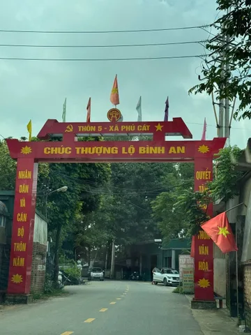 Bán Đất 100m2 thổ cư sẵn sổ hồng giá 1.5 tỷ tại Xã Phú Cát Huyện Quốc Oai Hà Nội