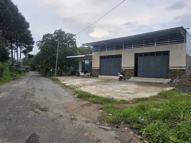 Cho thuê kho hơn 300m2 bình thủy cần thơ gần chợ an thới giá dưới 15 triệu
