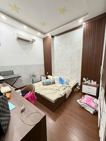 Bán Nhà 1 Trệt 2 Lầu, DT 5M x 20M, Sổ Riêng Thổ Cư, Đường 7M,  KDC Phường Tân Phong.