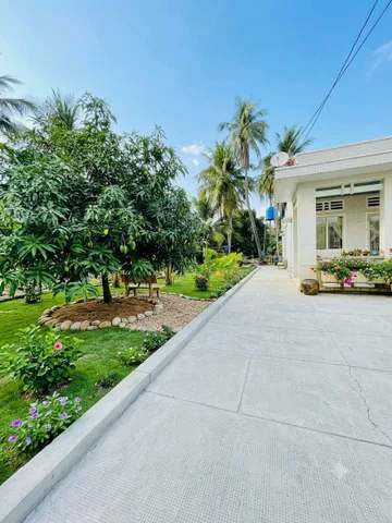 Bán đất 2 mặt tiền đường Hà Duy Phiên tdt dt 3069m2 ( 1200m2 thổ) tặng căn nhà vườn giá 25,5 tỷ
