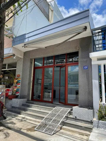 Nhà cấp 4 mặt tiền kinh doanh đường 23/10, Vĩnh Hiệp, Tây Nha Trang. Dt 85m2. Giá 5.9 Tỷ