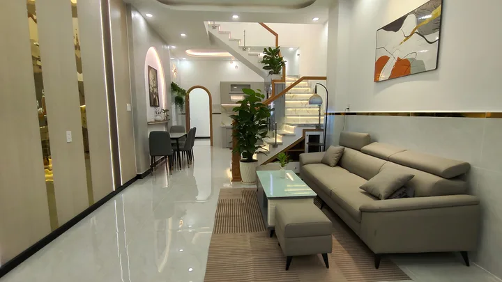 Nhà đẹp full nội thất ngay trục đường Mã Lò, hẻm xe hơi 50m2 chỉ 5đ nhỏ