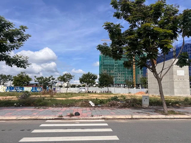 - Bán Cặp Đất nền Khu K2 - Đường lớn Đặng Quang Cầm - Khu Biển Bình Sơn - Nam Khánh Hoà