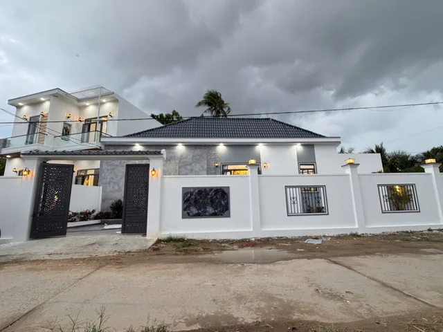 Bán Nhà riêng 121m2 có sẵn 65 m2 thổ cư giá 2.19 tỷ tại Xã Diên An Huyện Diên Khánh Khánh Hòa