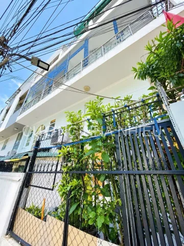 Nhà 4 tầng đúc cạnh Phú Mỹ Hưng; hẻm 1 sẹc gần mặt tiền; ngang 5,9m vuông; cạnh Nam Long - Phú Thuận