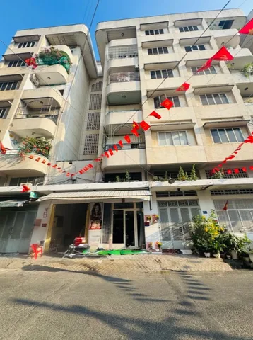Bán nhà phố 2 Kinh Dương Vương, P. 13, Quận 6