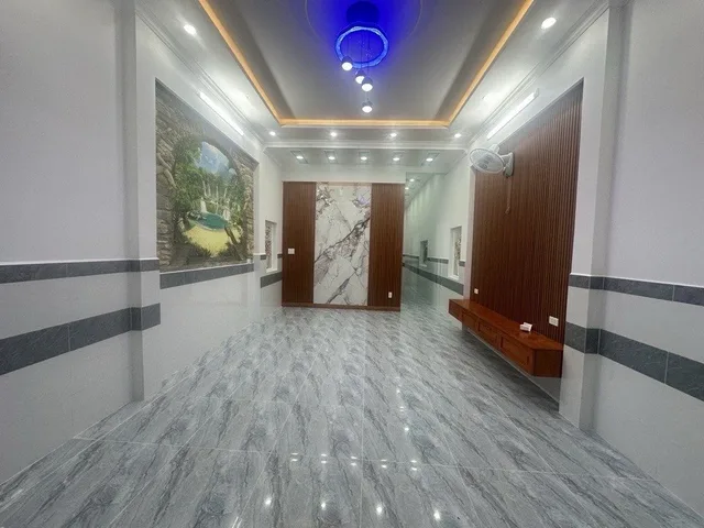 Nhà 68 M2,4 Tỷ, HẺM RỘNG THÔNG THOÁNG ,