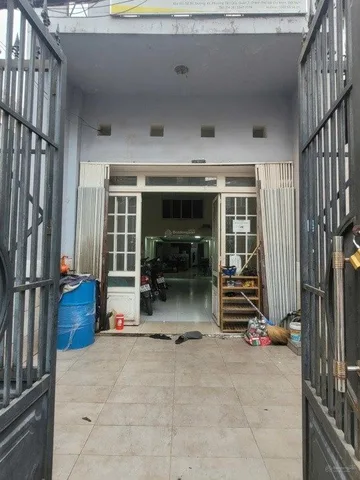 Bán nhà ngay sát mặt tiền Lâm Văn Bền, vị trí cực đẹp khu văn phòng cao cấp, yên tĩnh.