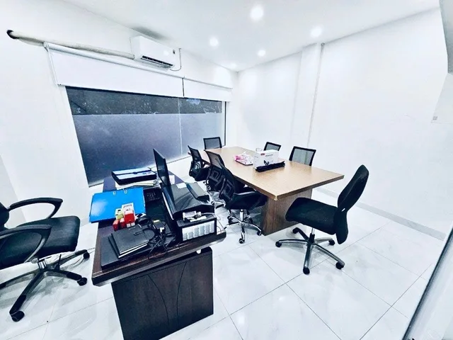Bán nhà phố 104 Phạm Văn Đồng, P. 3, Quận Gò Vấp