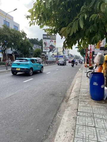 Bán nhà phố 889 Phan Văn Trị, P. 7, Quận Gò Vấp