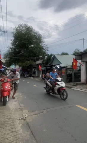 Bán nhà phố 183 đường Số 6, P. Linh Xuân, TP. Thủ Đức