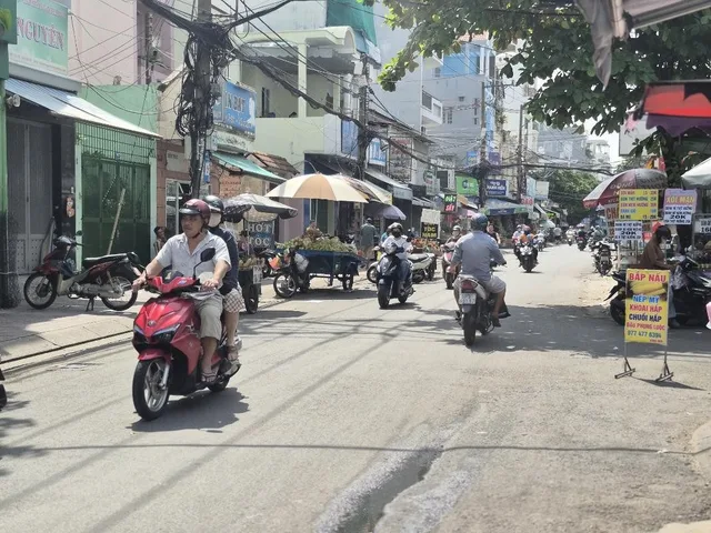 Bán nhà phố 148/18 Trần Văn Quang, P. 10, Quận Tân Bình